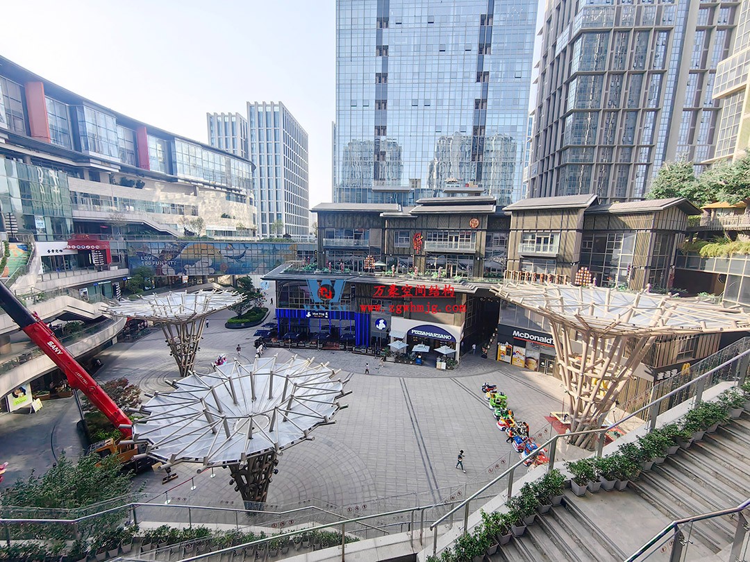 闪烁在建筑广场之中的绚丽花朵—ETFE膜结构景观小品 闪烁在建筑广场之中的绚丽花朵—ETFE膜结构景观小品