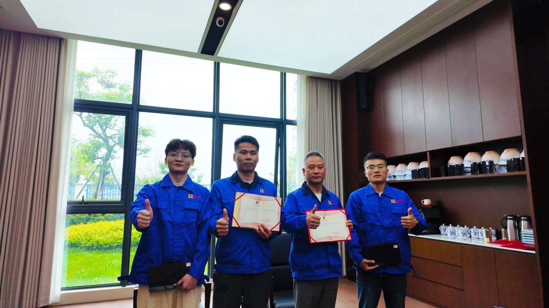 浙江萬豪空间结构集团有限公司隆重举行“匠心传承·共筑未来”师徒大会! 浙江萬豪空间结构集团有限公司隆重举行“匠心传承·共筑未来”师徒大会!