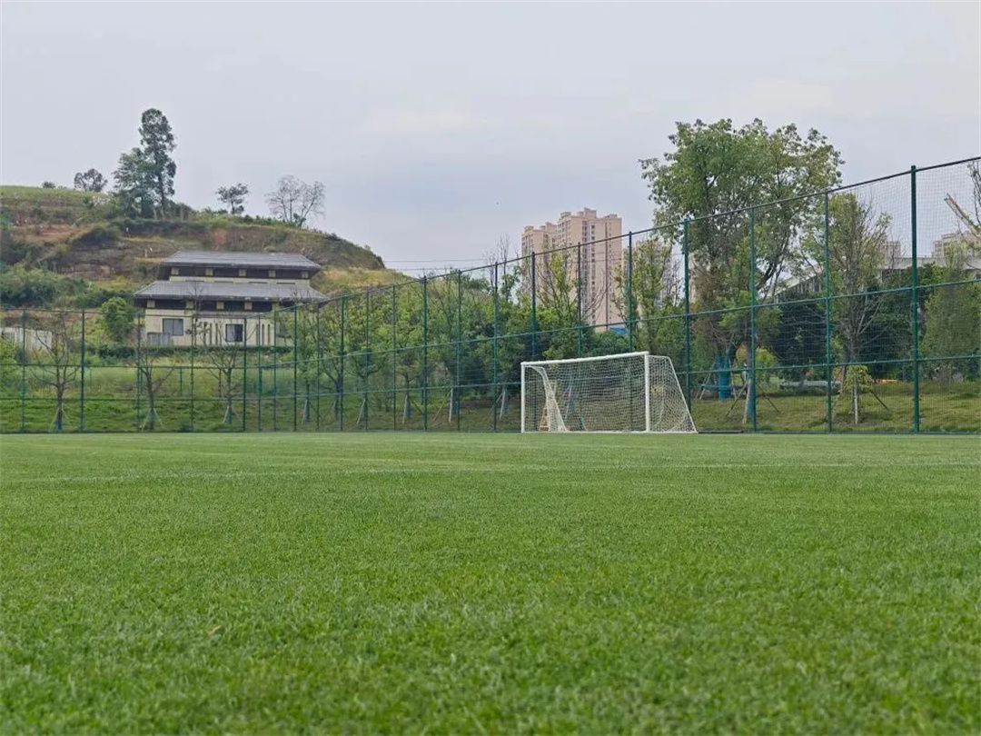 万豪集团匠心助力,6月齐聚重庆龙兴足球场为国足呐喊助威! 万豪集团匠心助力,6月齐聚重庆龙兴足球场为国足呐喊助威!