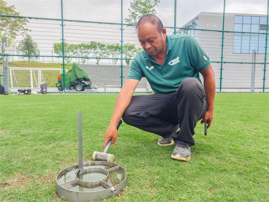 万豪集团匠心助力,6月齐聚重庆龙兴足球场为国足呐喊助威! 万豪集团匠心助力,6月齐聚重庆龙兴足球场为国足呐喊助威!