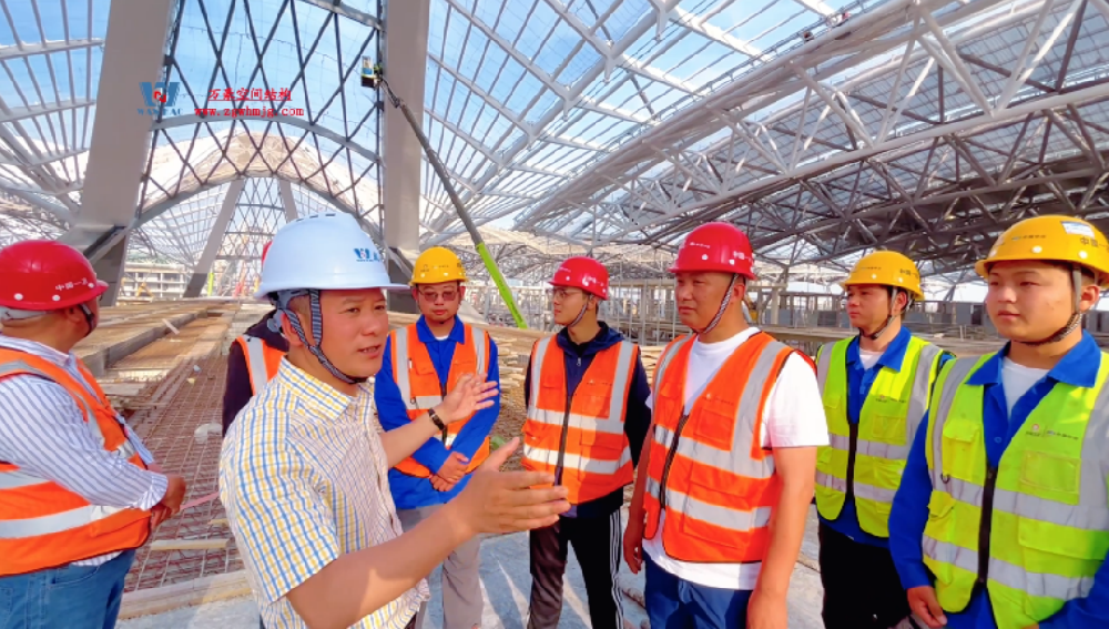 万豪集团董事长亲临郑州！中原项目现场考察