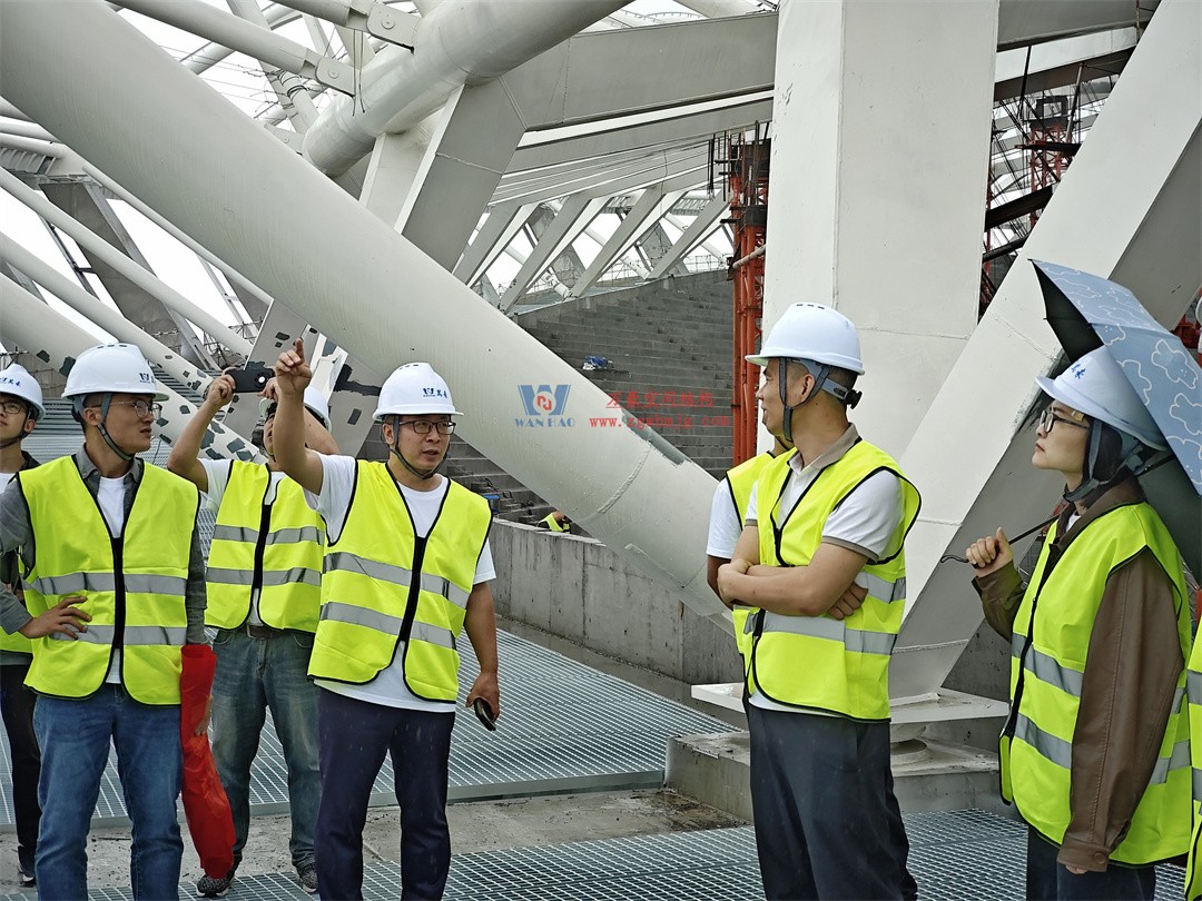 标杆引领,智启未来——萬豪集团营销、设计与技术骨干共赴无锡奥体中心,现场观摩学习解锁“创新密码” 标杆引领,智启未来——萬豪集团营销、设计与技术骨干共赴无锡奥体中心,现场观摩学习解锁“创新密码”