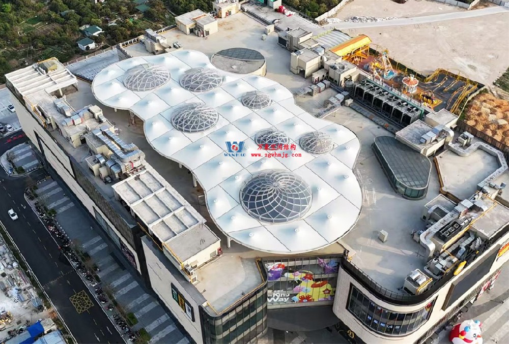 探索膜结构在商业街区穹顶的神奇应用