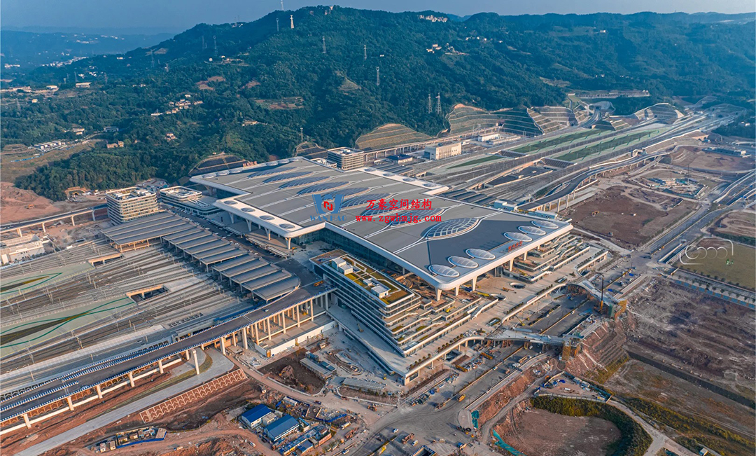 重庆东站:揭开“西部高铁新地标”神秘面纱 重庆东站:揭开“西部高铁新地标”神秘面纱