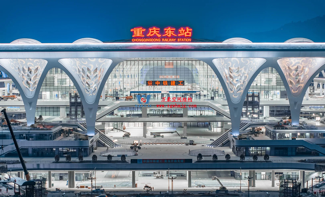 重庆东站:揭开“西部高铁新地标”神秘面纱 重庆东站:揭开“西部高铁新地标”神秘面纱