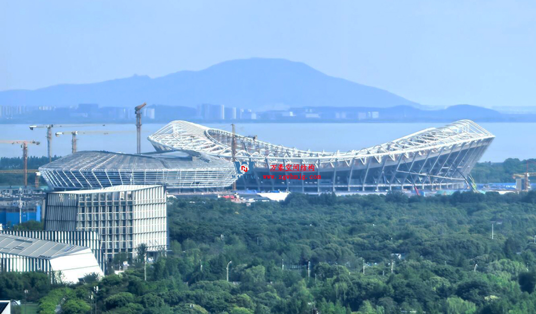 紧跟“苏超热浪”,火热施工中,一只白鹭即将振翅高飞! 紧跟“苏超热浪”,火热施工中,一只白鹭即将振翅高飞!