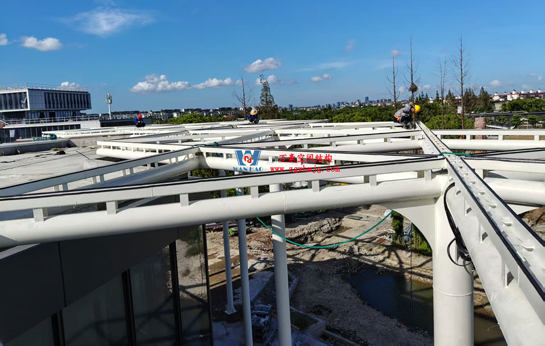 ETFE膜结构景观建筑:不止于“美”的建筑革命 ETFE膜结构景观建筑:不止于“美”的建筑革命