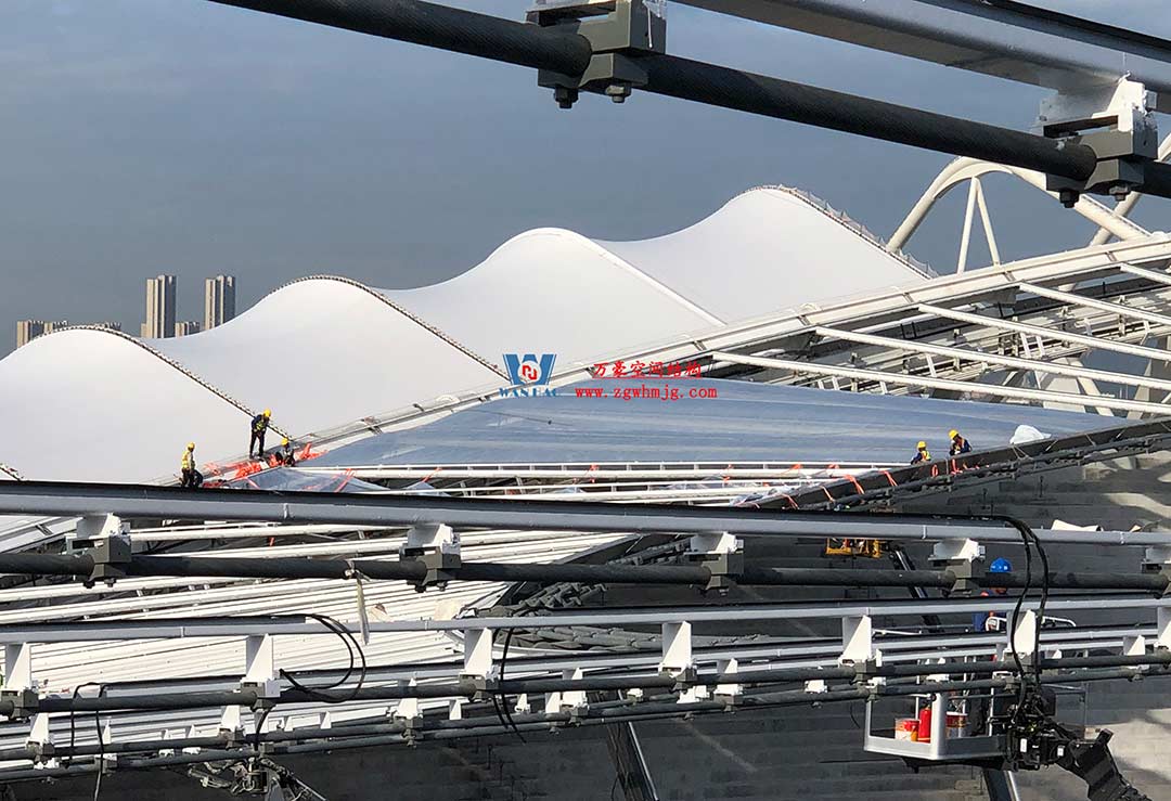 太湖之畔,华灯初上|无锡奥体中心施工加速 太湖之畔,华灯初上|无锡奥体中心施工加速