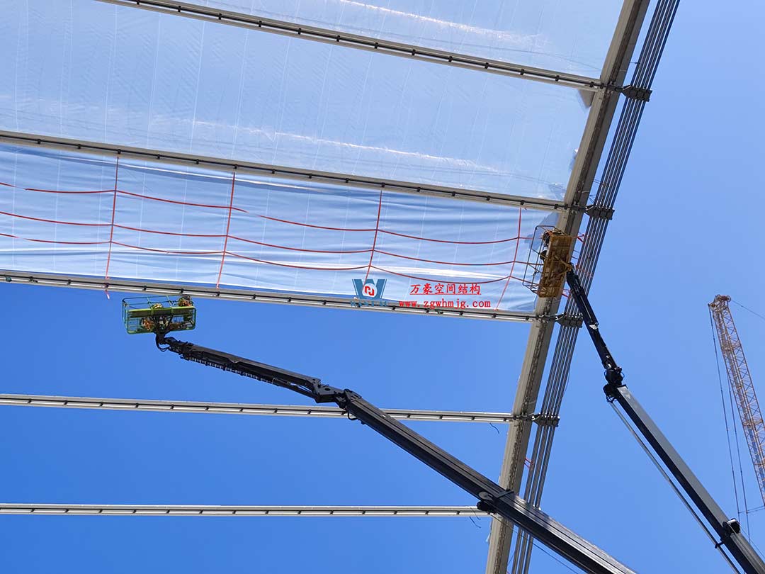 太湖之畔,华灯初上|无锡奥体中心施工加速 太湖之畔,华灯初上|无锡奥体中心施工加速