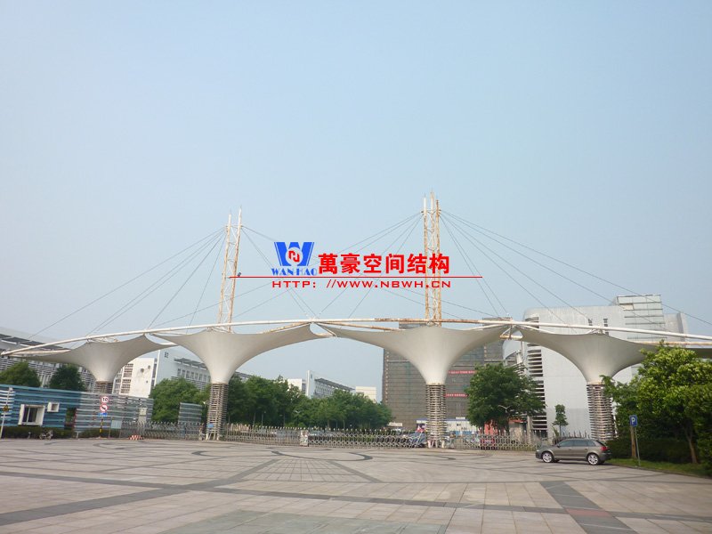 出入口膜结构建筑