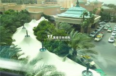 游乐场加盖膜结构