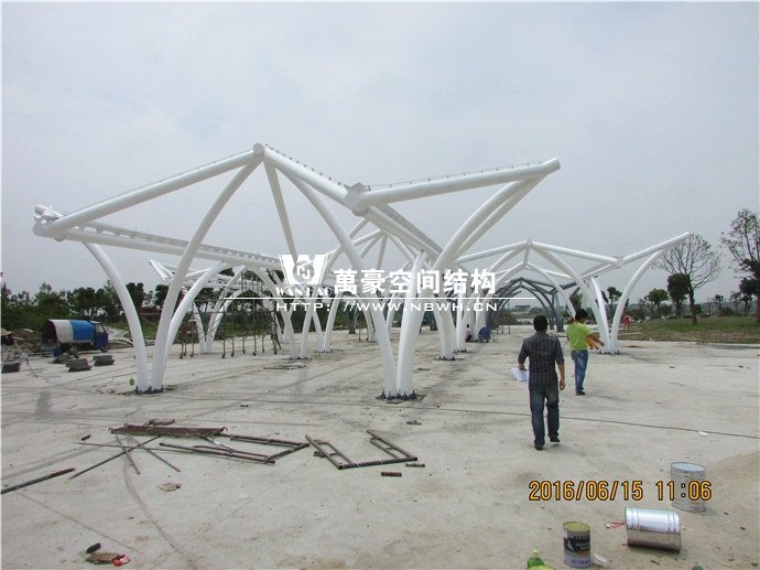 海宁龙渡湖景观遮阳膜结构